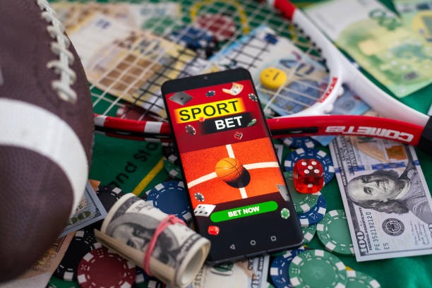 Live score updates and match context